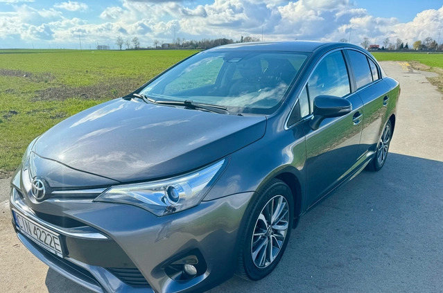 Toyota Avensis cena 67400 przebieg: 92170, rok produkcji 2017 z Bojanowo małe 79